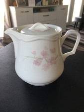 Vintage Wedgewood Metallised Coffee/tea Pot