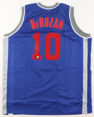 DeMar DeRozan Signed Sacramento Kings Jersey (Beckett) 2009 1st