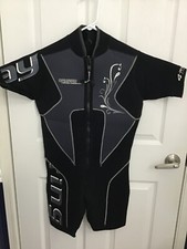 Camaro Titanium Insulation Austria Front Zip Black S/S Wetsuit Size 40/Medium