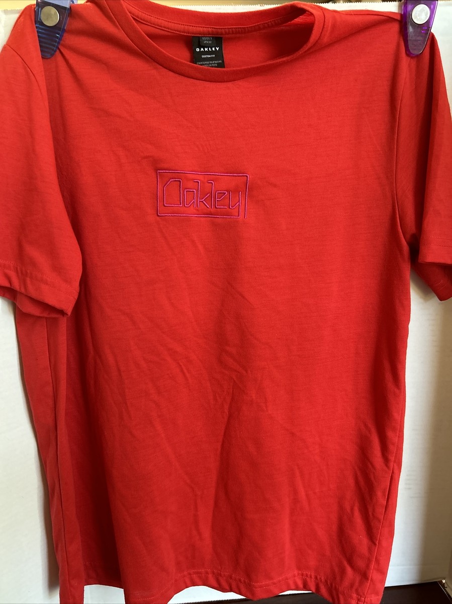 Oakley Vintage Logo T-SHIRT Embroidered Red/Pink Small Custom Fit 