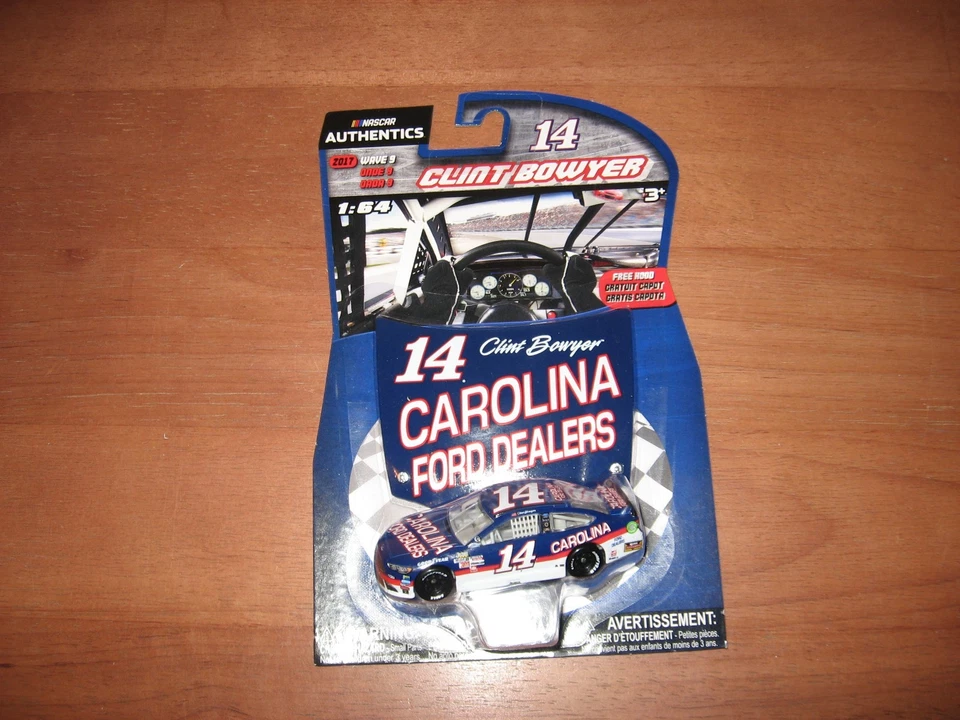 Clint Boyer #14 Carolina 2017 concesionarios Ford 1/64 Nascar Authentics Wave 9 Foto 4 de 4