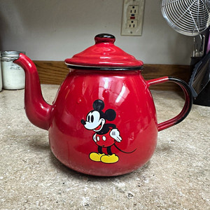 Disney Mickey Mouse Red Enamel Teapot Disneyland Resort Paris