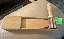 Ancien hochet d'alarme en bois, Keating & Co, Ocala, FL