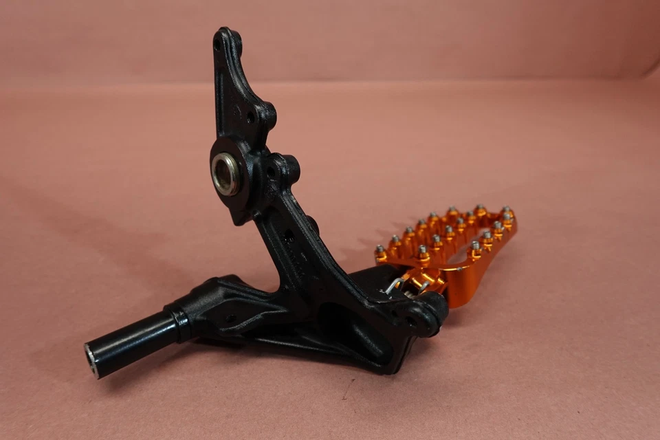 KTM 390 Adventure 2020 20-24 pie delantero derecho montaje de clavija NICECNC Foto 4 de 4