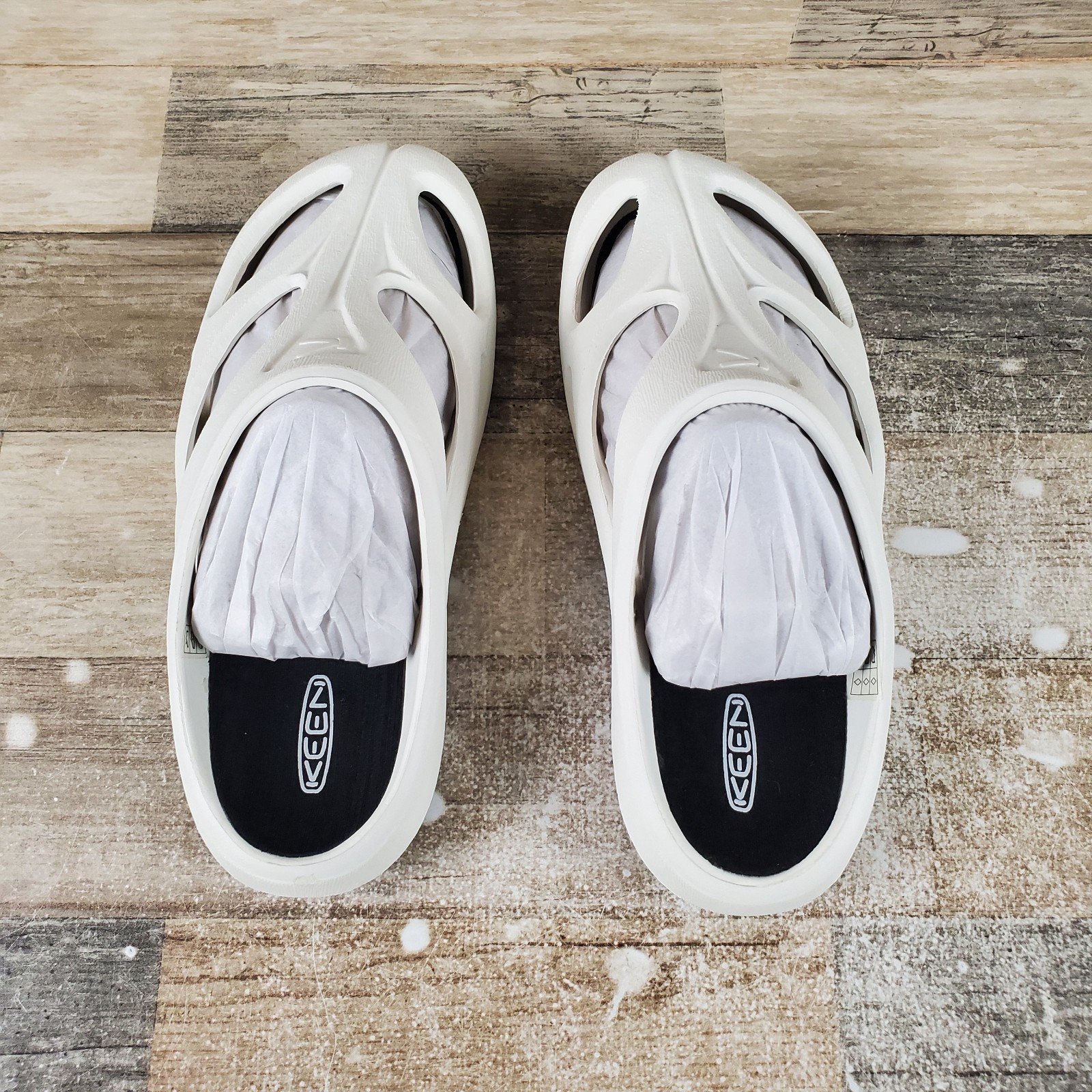 Sandali donna Keen Shanti taglia 9 bianco nero slip on leggeri comodi zoccoli