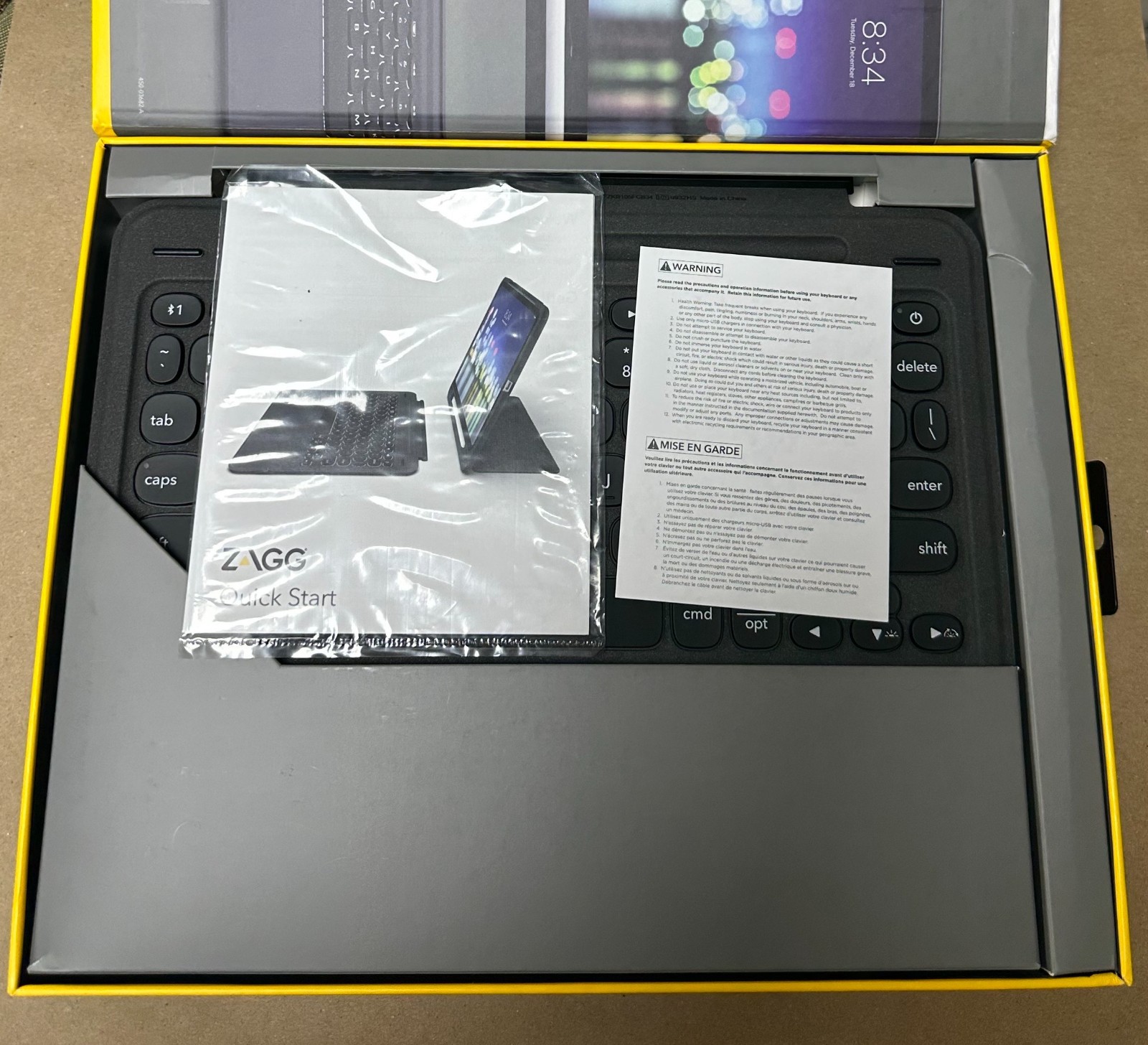 ZAGG Slim Book Go Keyboard Folio Case for Apple iPad Pro 11" Black - Open Box