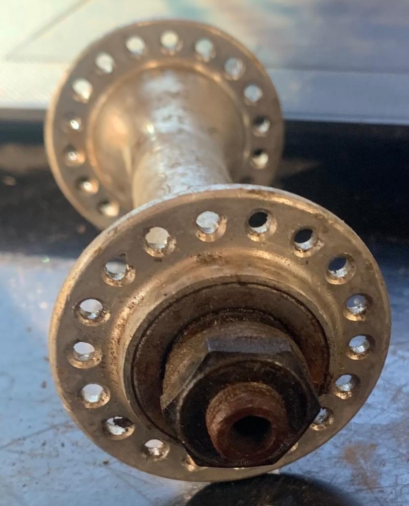 Vintage Road Bike MAILLARD Quick Release Small Flange Front