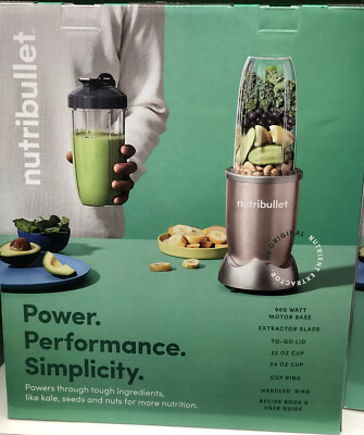 NutriBullet Pro 900 Watts Extractor Blender Set in box