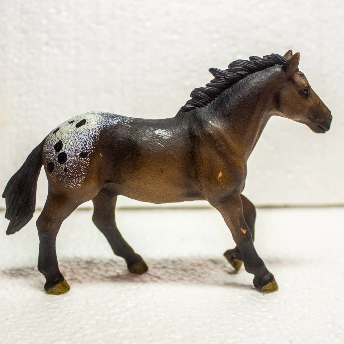 Schleich hotsell spotted horse