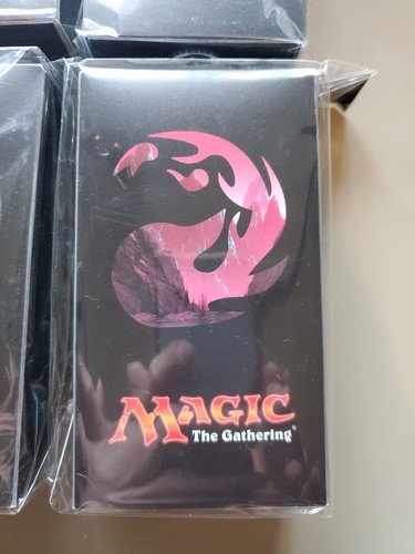 Ultra Pro MTG Deck Box Deckbox mit Tablett - Serie 5 4er Set Weiß Blau Schwarz Rot - Bild 6 von 6