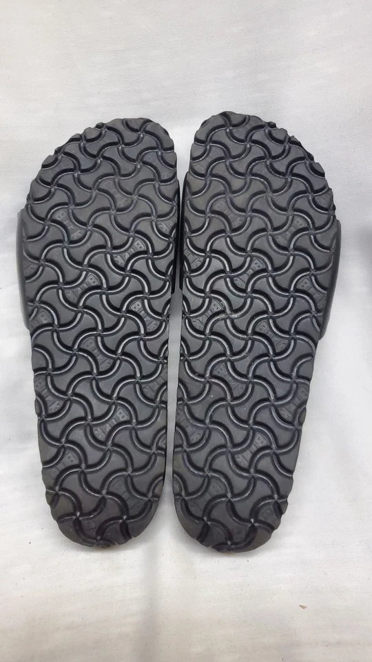 Женские черные резиновые сандалии Birkenstock Madrid размер 40 США 9 с пряжкой - Изображение 4 из 4