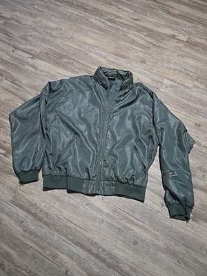Lacoste Izod Vintage Green Lightweight Nylon Jacket Size XL With Hood Pouch