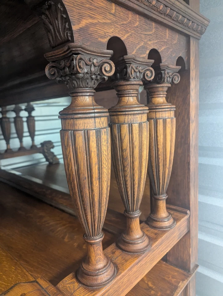 Early 1900s Victorian Carved Lion Heads Tiger Oak Server Buffet with Mirror 5955 - Image 4 of 4
