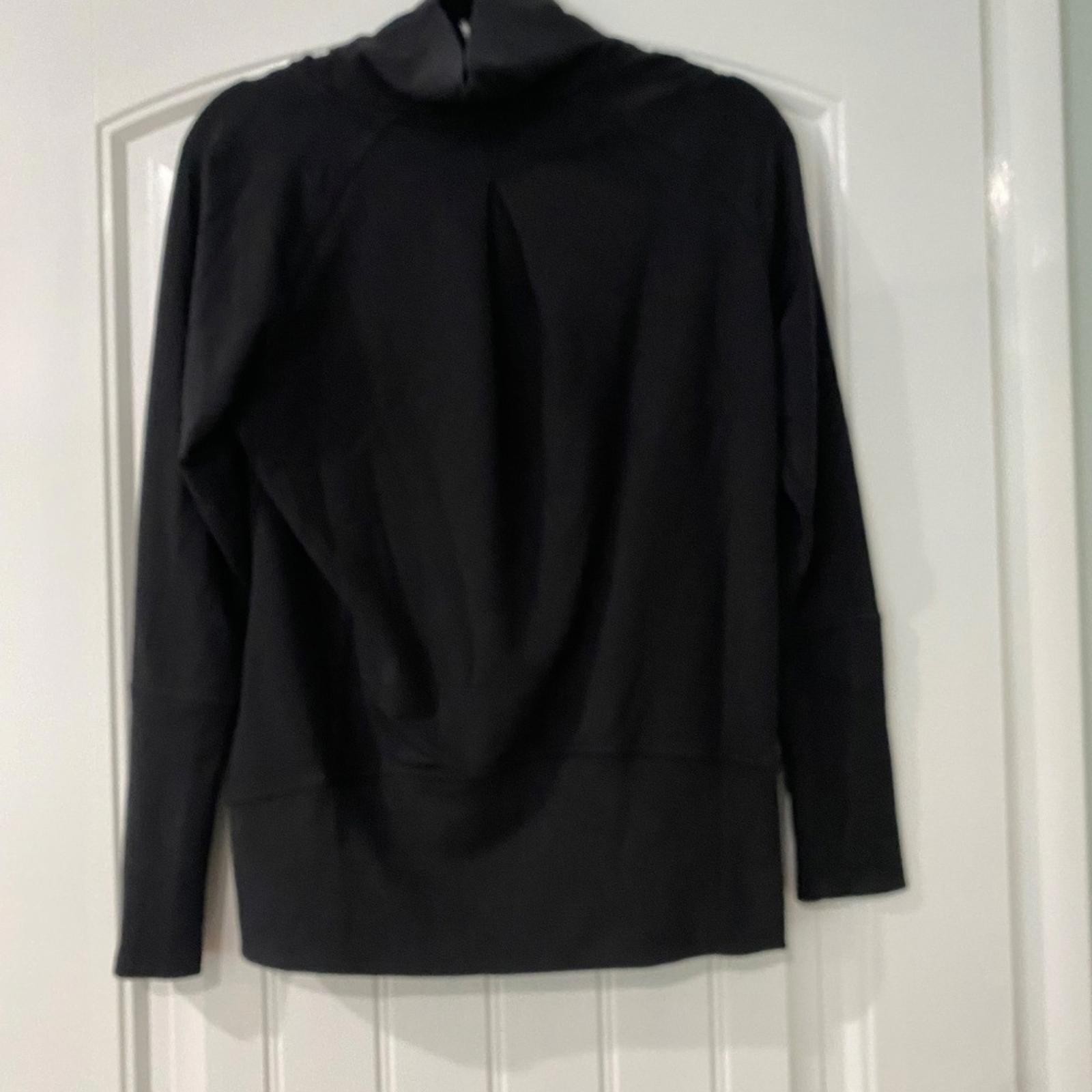 Lululemon High Lines Pullover Black - image 6