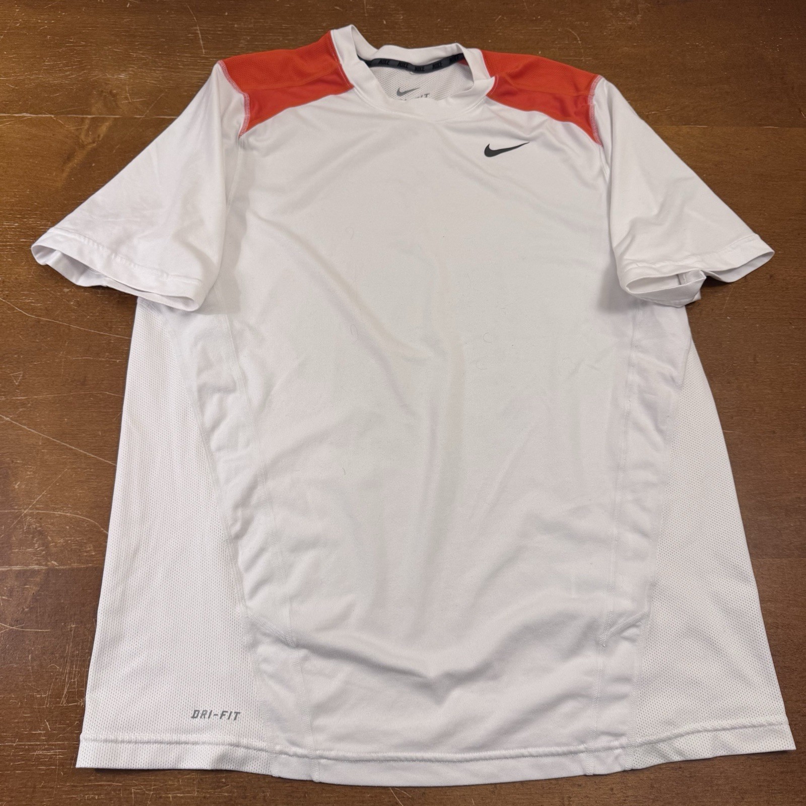 Nike Shirt Mens Large White Dri Fit Running Short Sleeve Tennis Active
