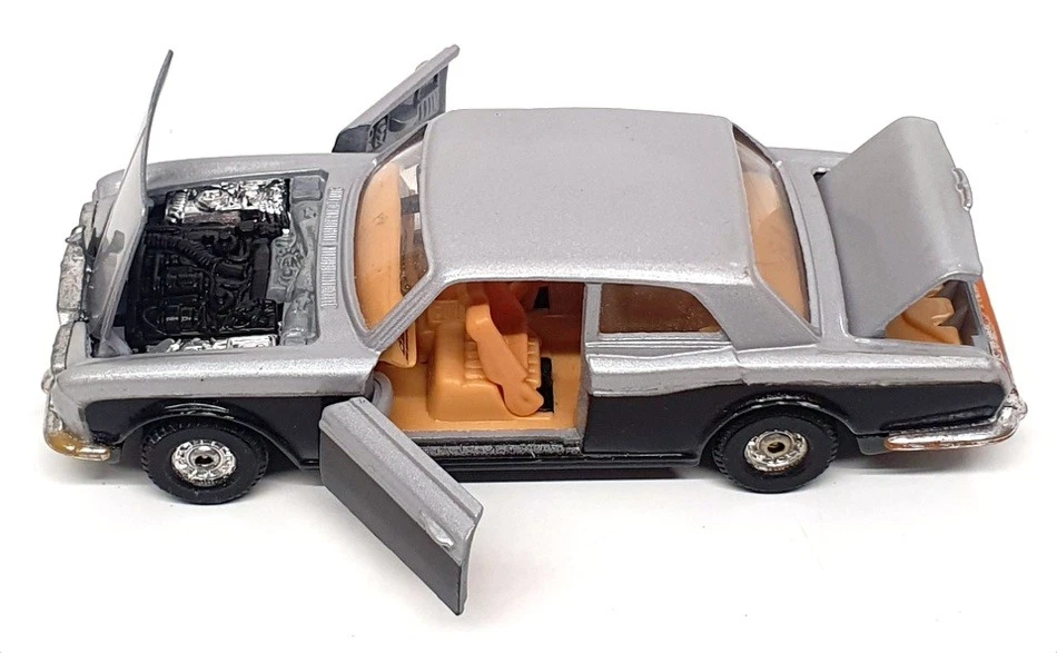 Corgi 14cm Long Diecast C279/1 - Rolls Royce Corniche - Silver/Black - Image 4 of 4