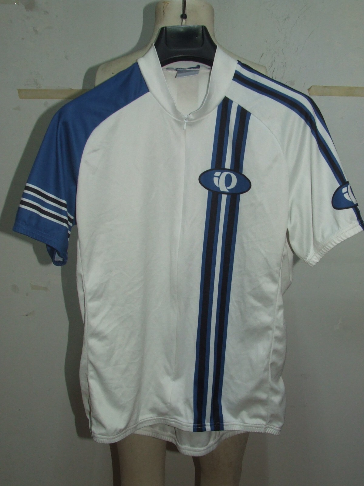 Foto 1 di 2