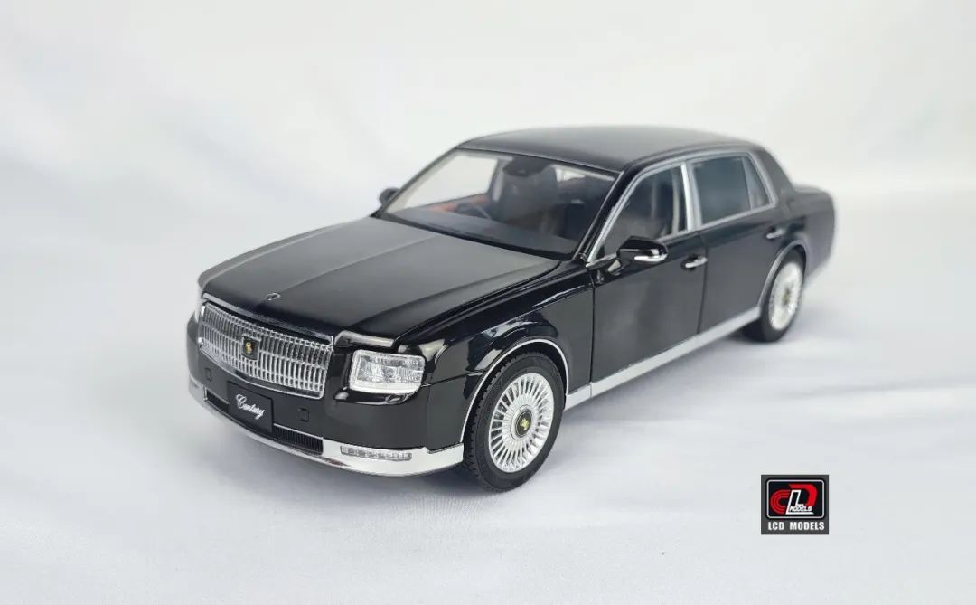 自動車 LCD 1:18 TOYOTA Century Diecast model 1:18 Scale LCD TOYOTA Century 2018 Metal Diecast Car Model
