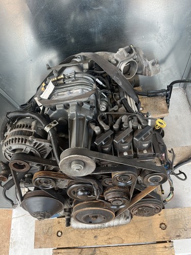 L67 V6 Holden Commodore supercharged engine VX. - Picture 2 of 21