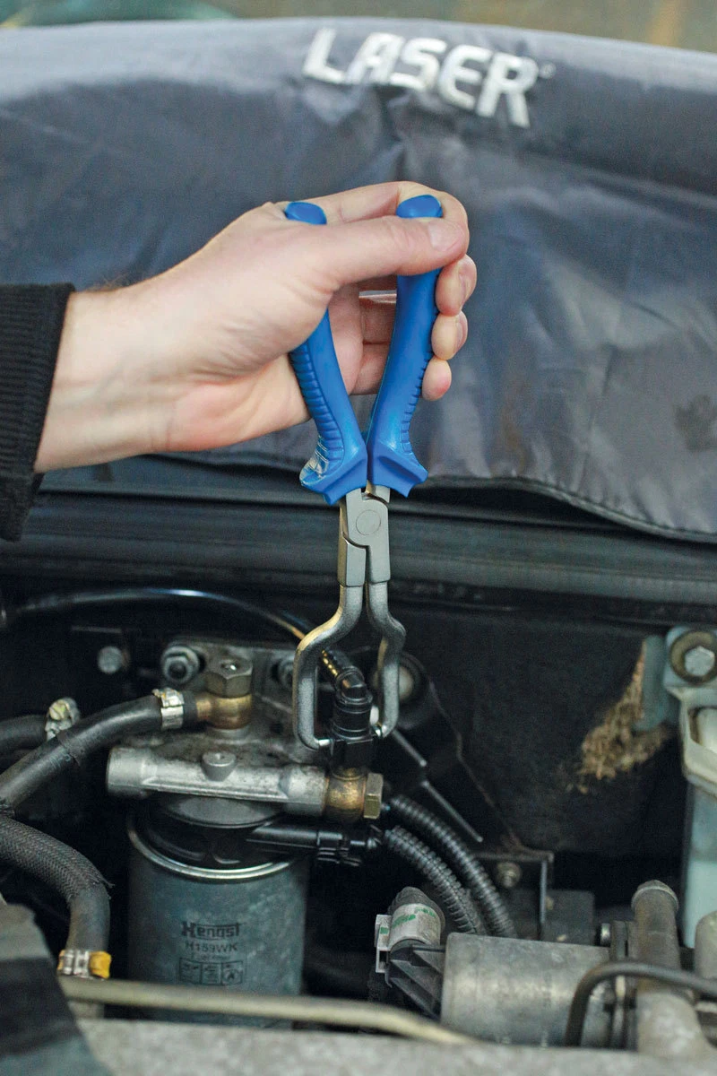 Vw fuel line on sale connectors