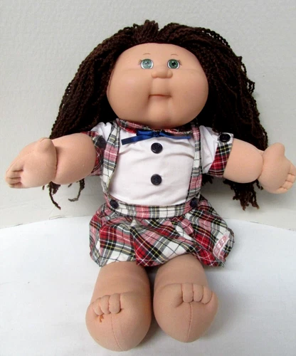 CPK 18"  2004 Play Along Hong Kong Brown Hair Green Eyes PA-3 Original Clothes