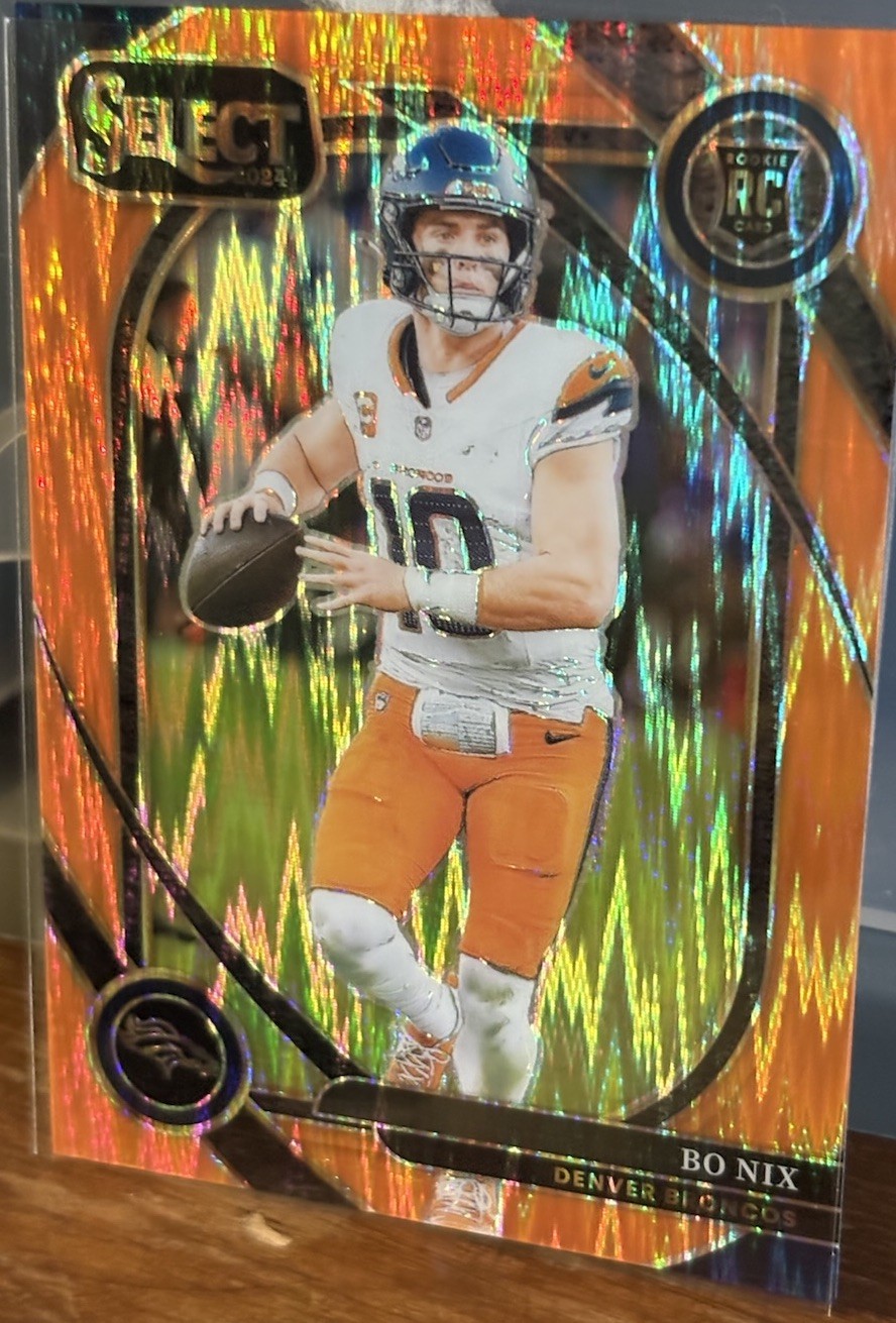 2024 Panini Select - Club Level Bo Nix #221 Orange Shock Prizm /399 (RC)