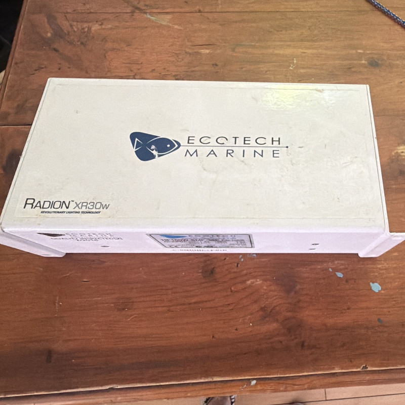 EcoTech Marine Radion XR30w LED Reef Light Full Spectrum Marine