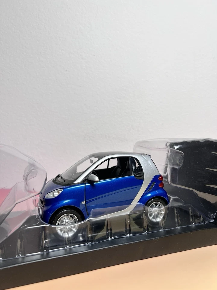Minichamps Car Collection Alemania Smart Coupé Azul 1:18 Die-Cast Metal Modelo Coche Foto 3 de 4