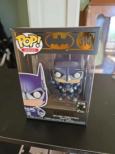 Funko Pop! Vinyl: DC Universe - Batman (1997) #314