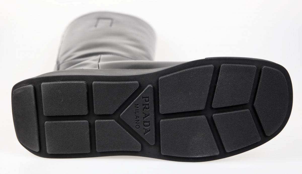PRADA BOOTS CHUNKY SOLE 2WG013 BLACK POLISHED LEATHER NEW US PRADA BOOTS CHUNKY SOLE 2WG013 BLACK POLISHED LEATHER NEW US