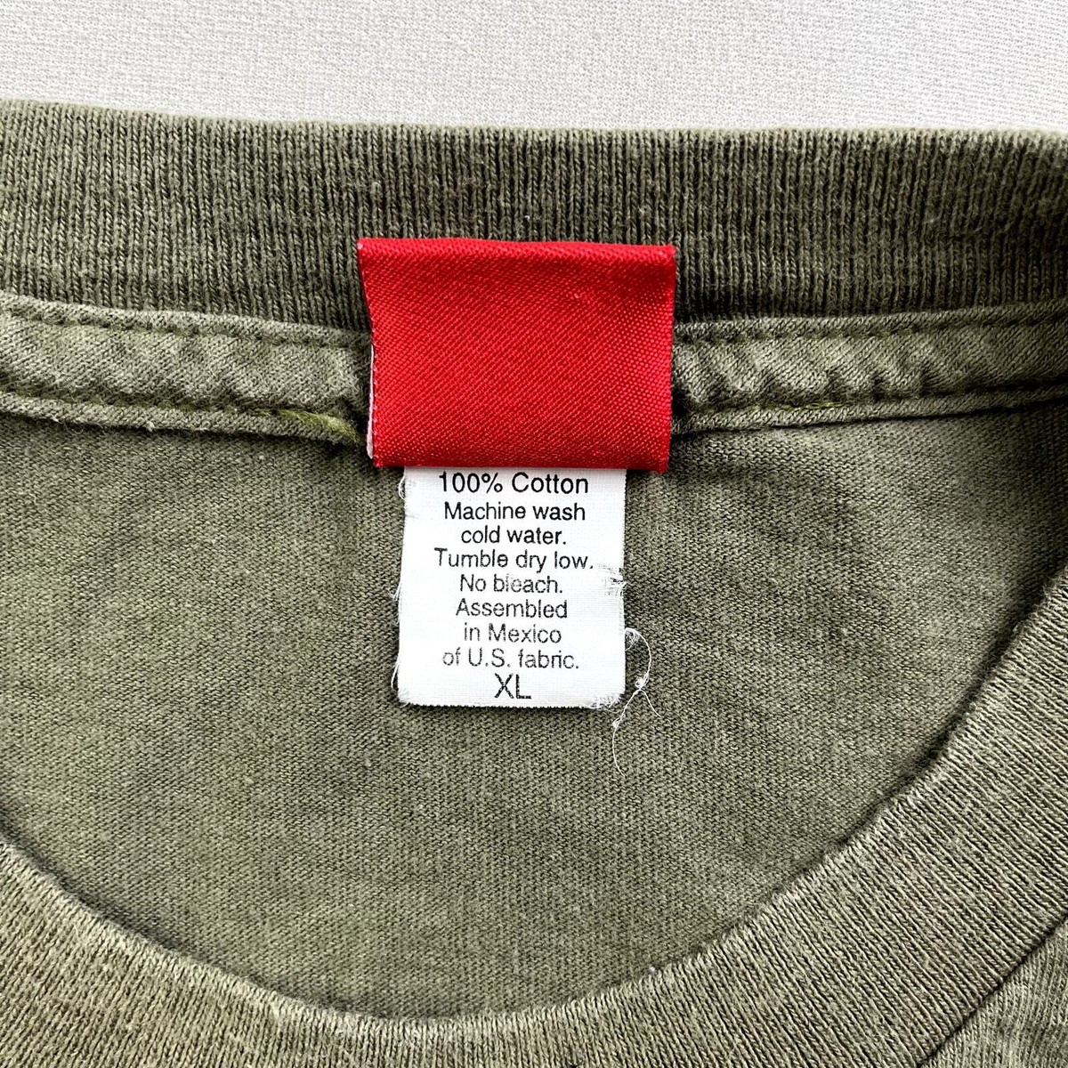 Vintage Element T-Shirt Mens XL Olive Green Listen To