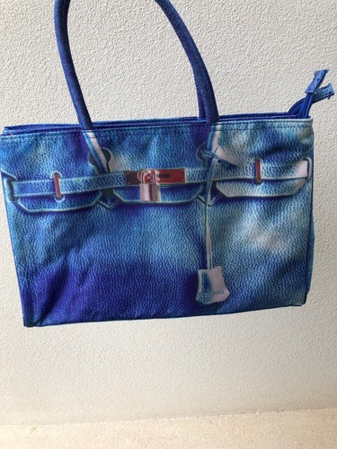 Leather tote Carpisa White in Leather - 21482616