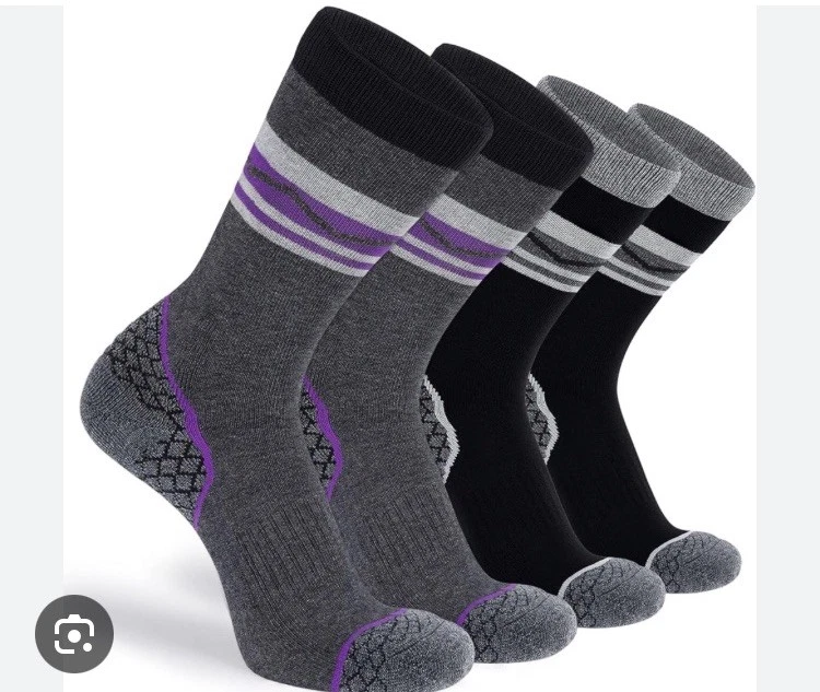 CS CELERSPORT 4 Pack Women's Merino Wool Hiking Socks Cushioned Warm Thermal S