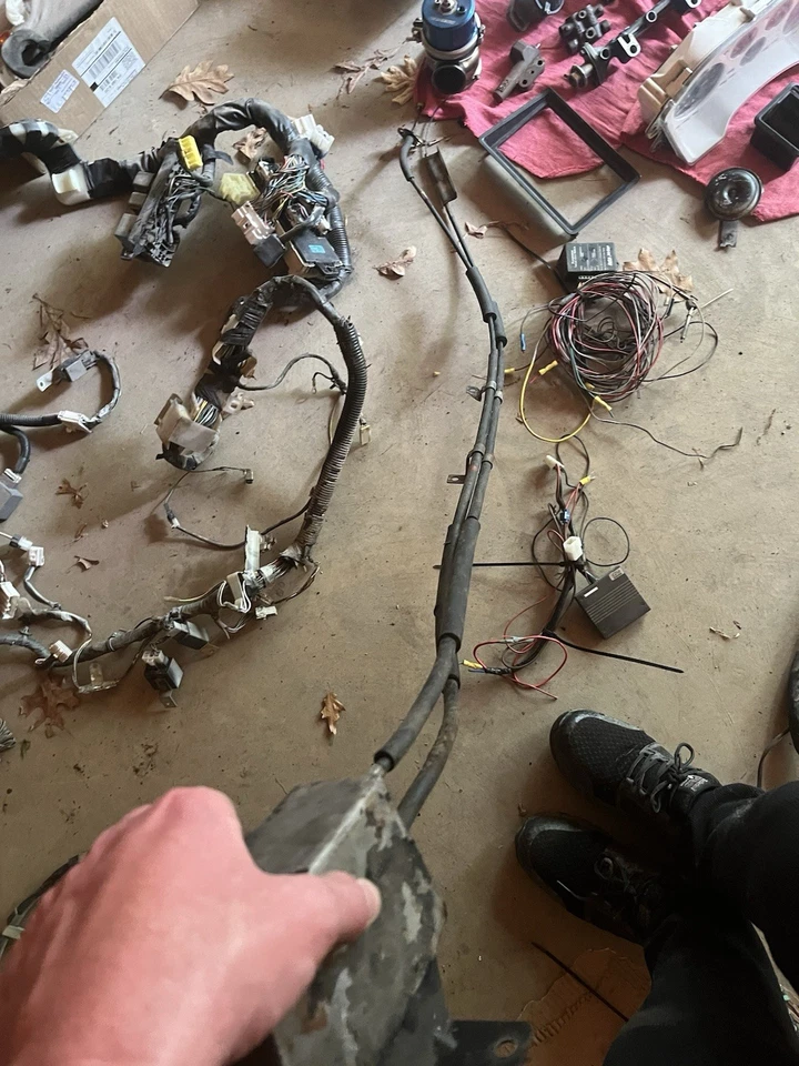 1990-1994 Mitsubishi Eclipse / Talon Cruise Control Unit OEM 1G DSM Rear | Mount - Image 2 of 2