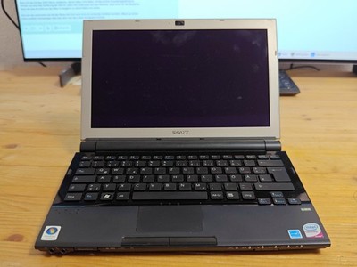 Sony Vaio VGN-TZ31MN - 1.2GHz 2048 MB 100 GB +Netzteil