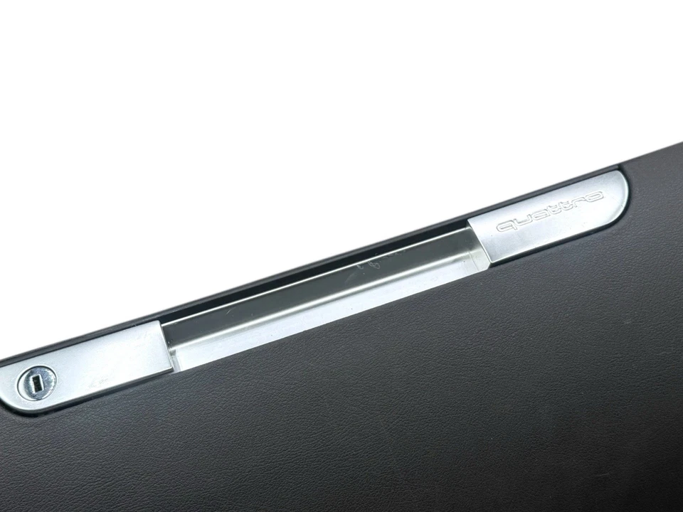 00-06 Audi TT Salpicadero GUANTERA Conjunto de Puerta OEM Borde Negro Bisel Foto 2 de 4