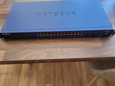 NETGEAR GS724T 24-Port Gigabit Smart Managed Switch - Blau