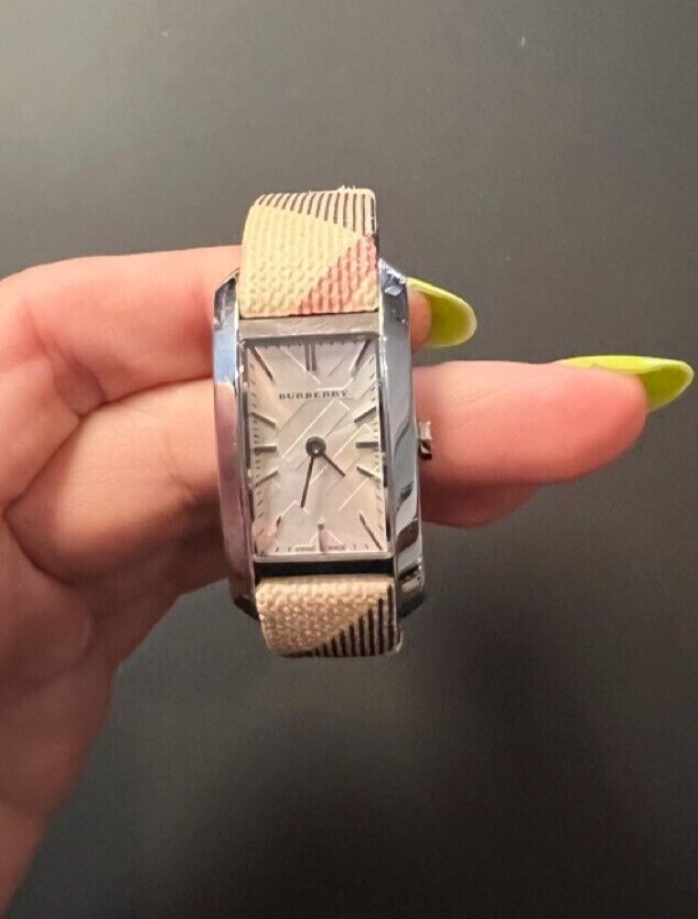 BURBERRY Nova Check Silver Dial Beige Fabric Strap Women