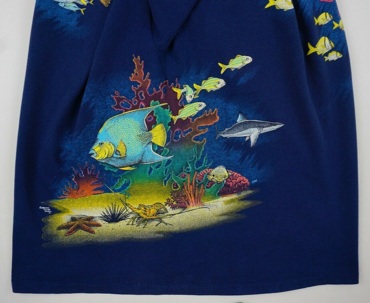 T-shirt Harlequin Motif Chats Sauvages – Taille S, Couleur Camel – Occasion Très Bon état (petits Défauts)