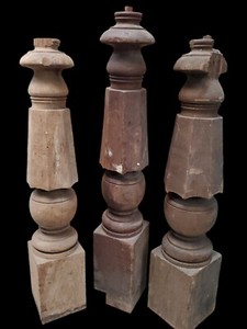 Set Of 3 Octogon Newel Posts GAM0228