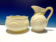BELLEEK IRELAND GIOCATTOLO MODELLO CONCHIGLIA Cremera/Zucchero