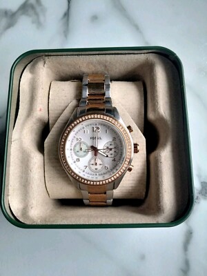 Fossil Watch Women Rose Gold And Silver With Faux Diamond Surrounding  Pre-owned