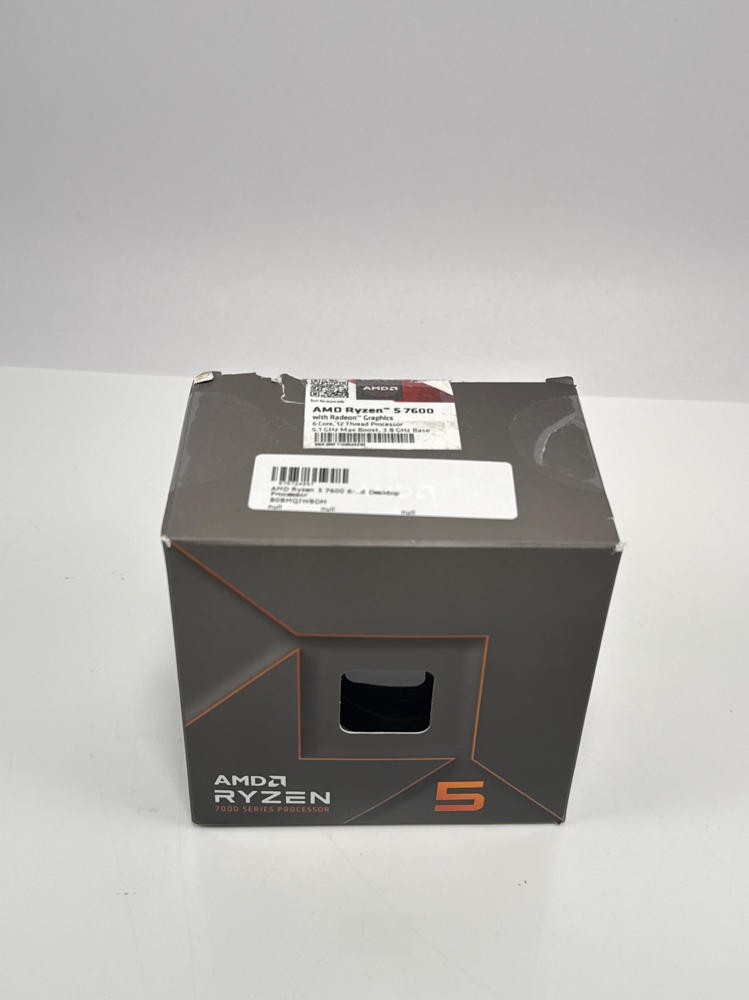 AMD Ryzen 5 7600 6-Core 12-Thread Unlocked Desktop Processor CPU