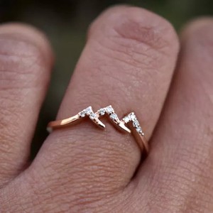 Authentic 1.24 Ct Round Simulated 14k Yellow Gold Plated Mountain Shape Band Ring