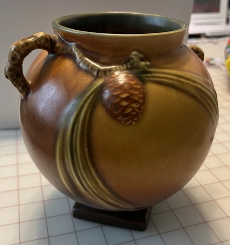 Roseville Pottery Vintage Pinecone Vase Brown, Pre-1940,
