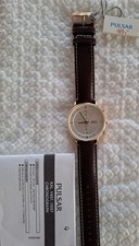 eleganter Chronograf Herrenarmbanduhr, Pulsar, goldfarben