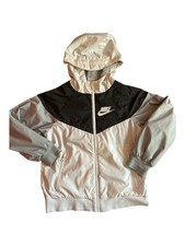 Nike Kids HoodedWindbreaker Jacket in White and Black