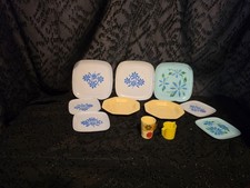 VINTAGE Kids Corning Ware Plastic Kids Play Dishes USA Chilton
