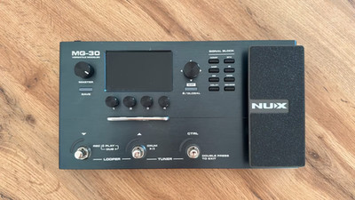 NUX MG-30 guitar processor