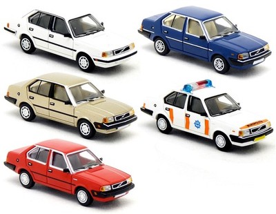 Premium ClassiXXs PCX 87 - Volvo 340 360 Limousine - Farbe zur Auswahl 1:87 H0